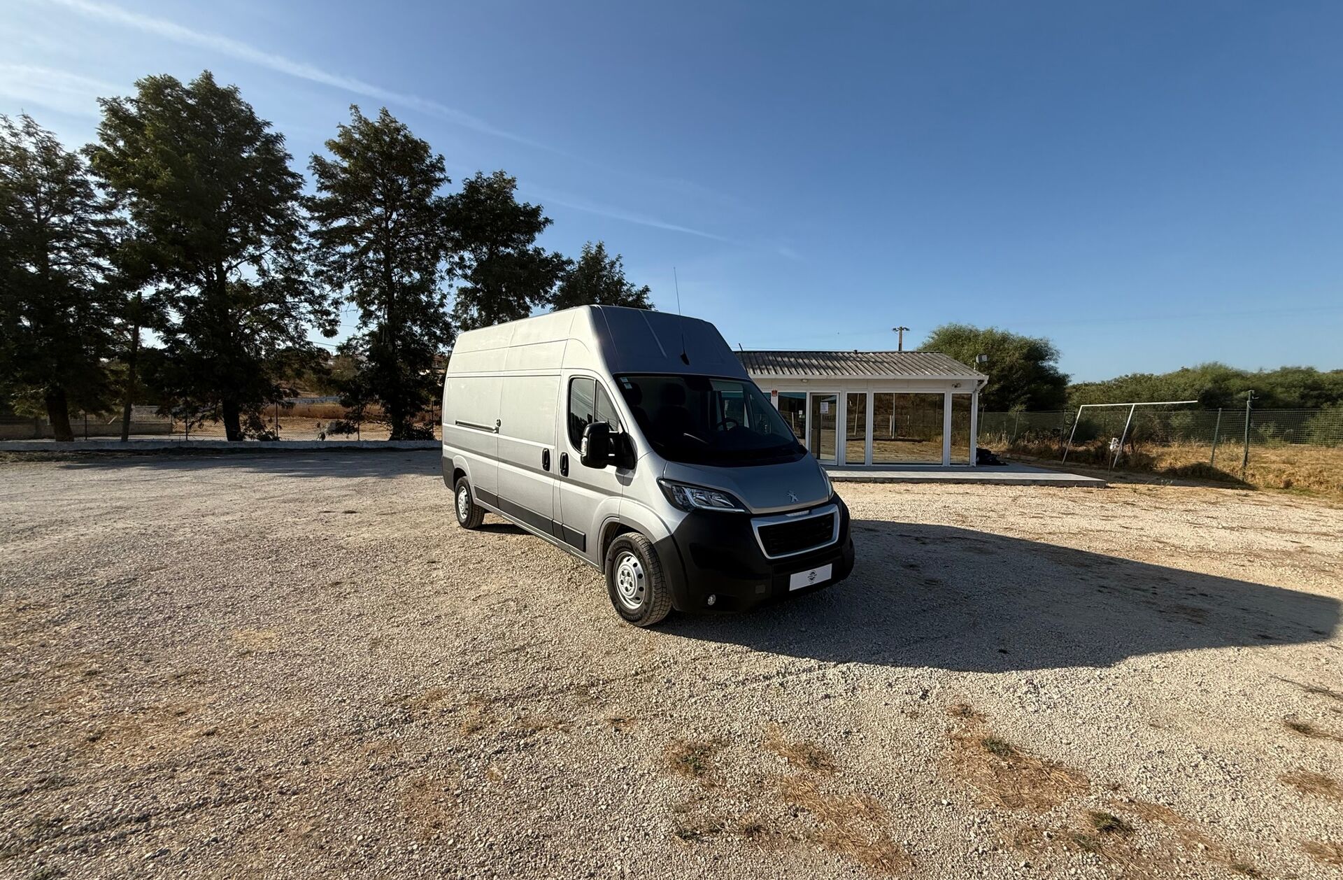 PEUGEOT Boxer 2.2 BlueHDi 330 L1H1 Pro