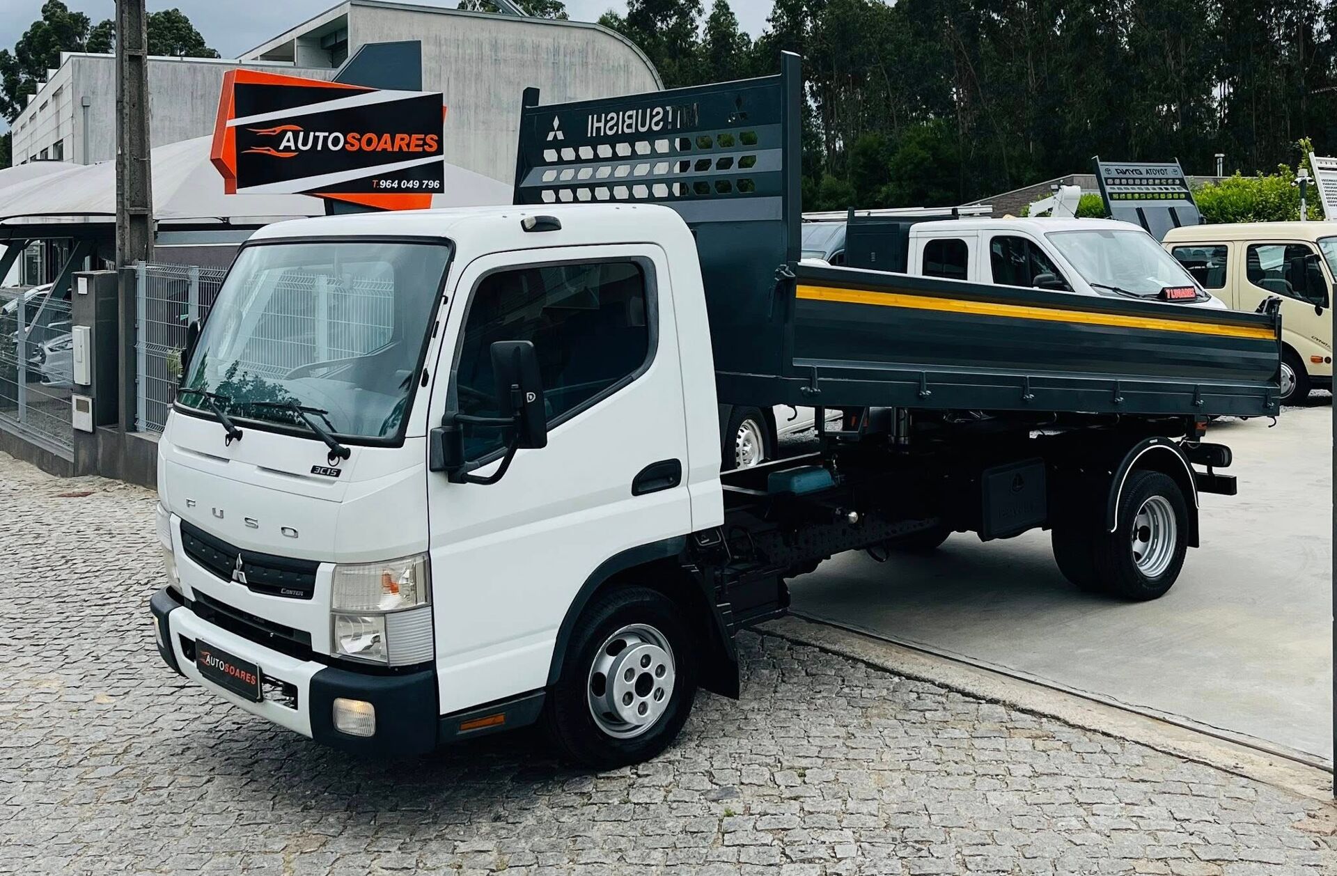 MITSUBISHI Canter Fuso 3C15  Tribascula
