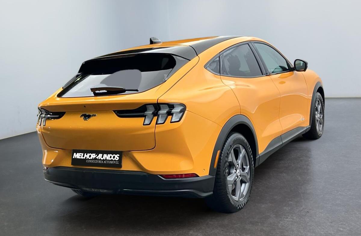 FORD Mustang Mach-E Premium