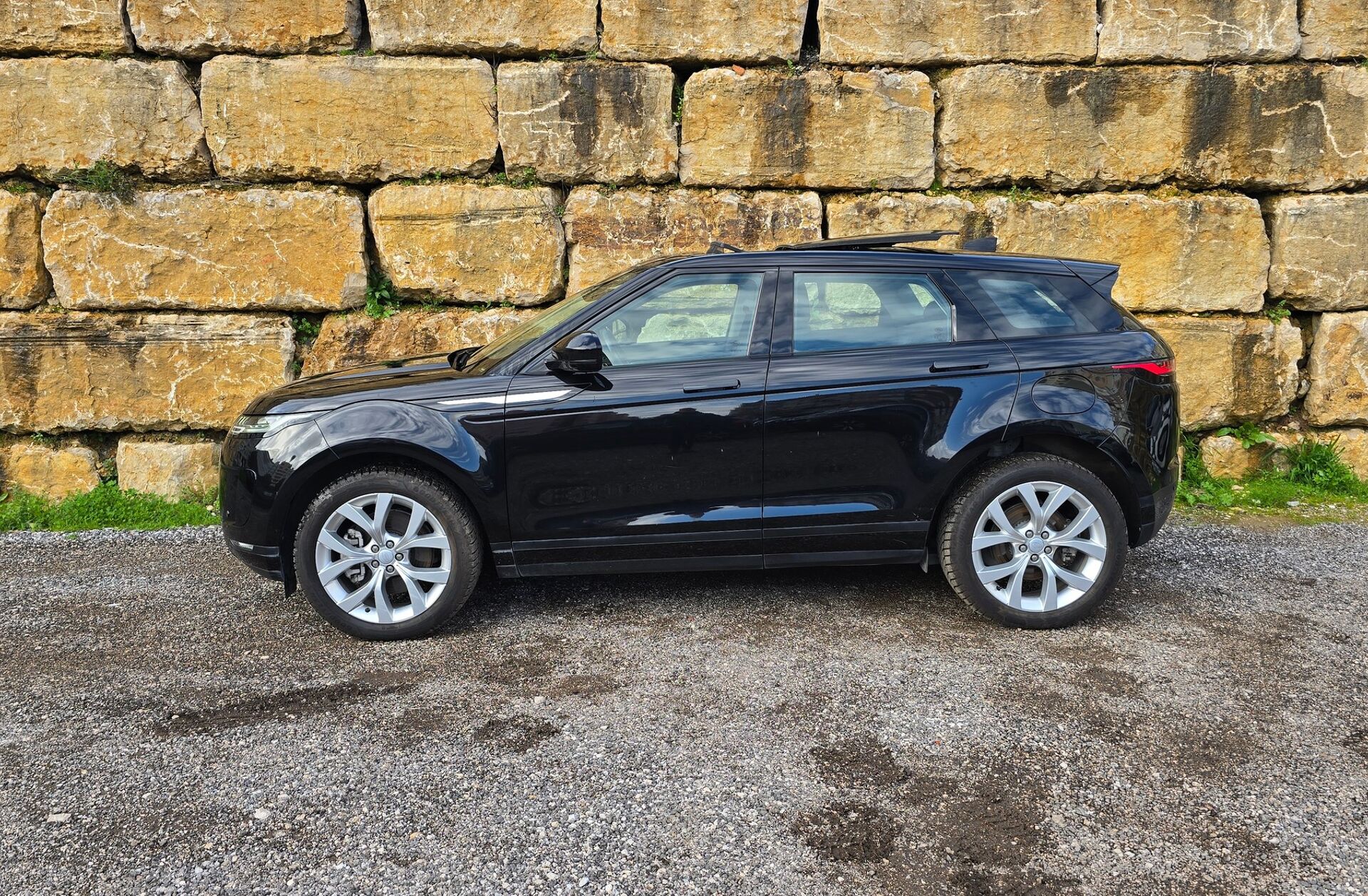 LAND ROVER Range Rover Evoque 1.5 P300e AWD SE Auto