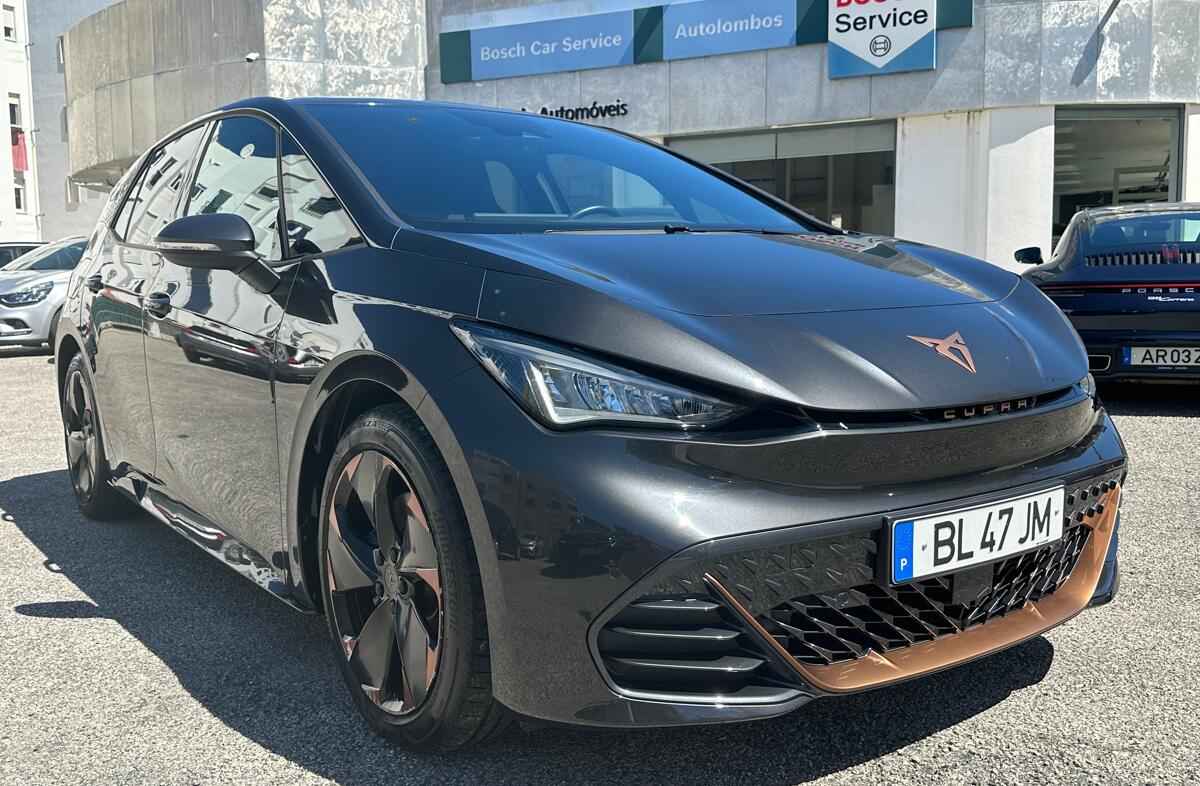 CUPRA Born 58 kWh e-Boost Plus