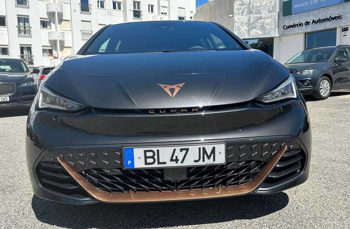 CUPRA Born 58 kWh e-Boost Plus