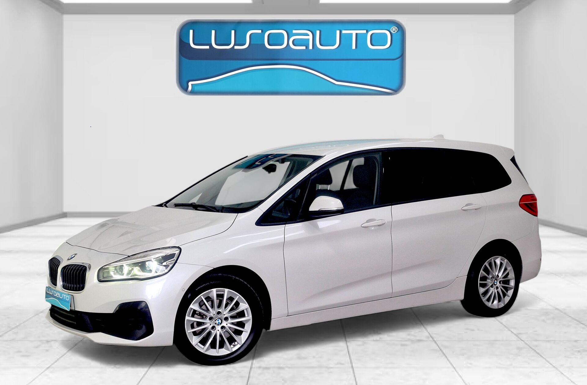 BMW Serie-2 216 i 7L Line Luxury