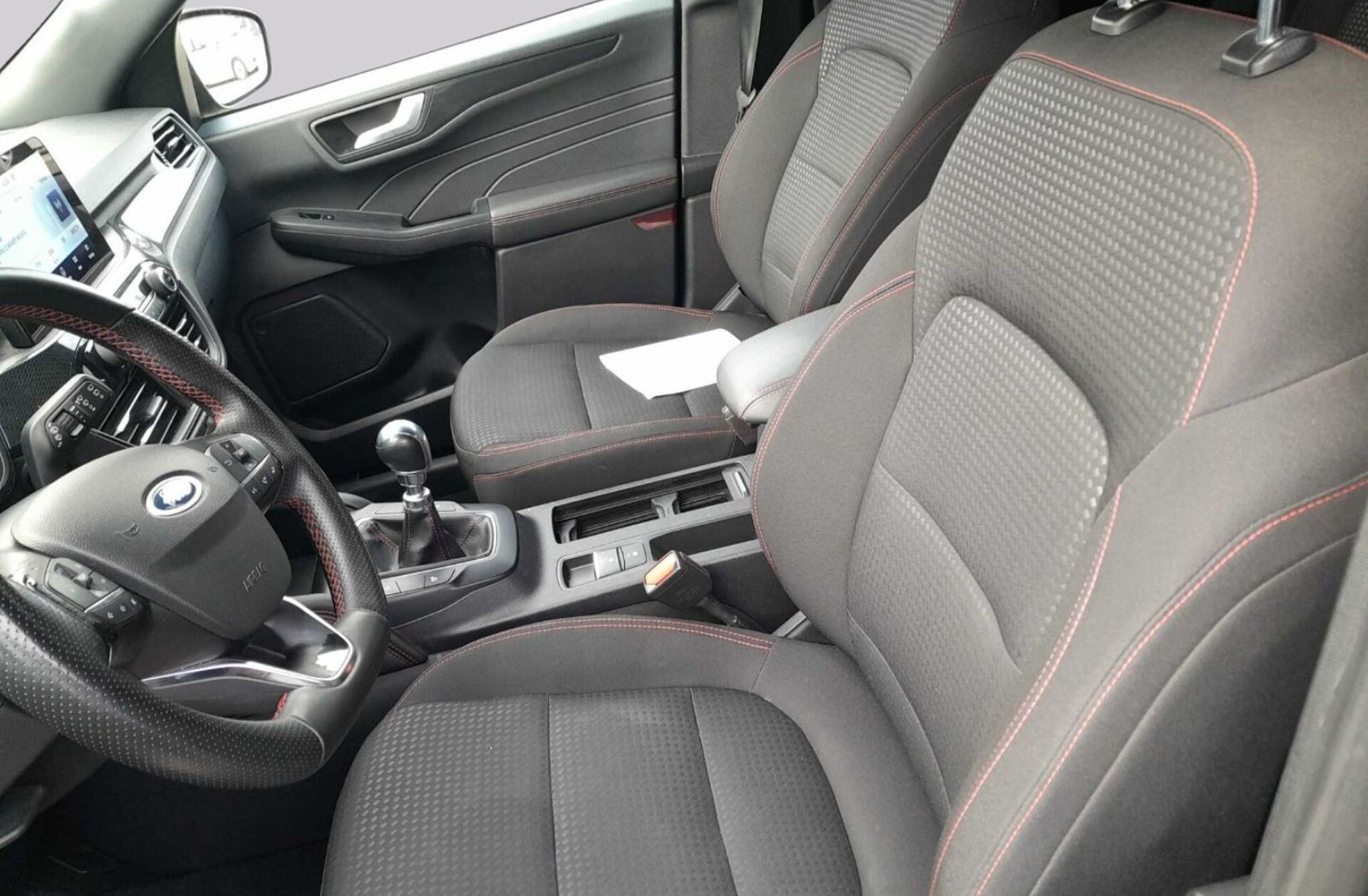 FORD Kuga 2.5 FHEV ST-Line