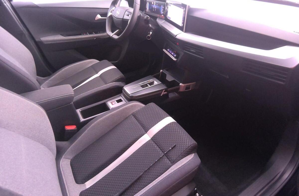 OPEL Frontera 1.2 Hybrid GS eDCT