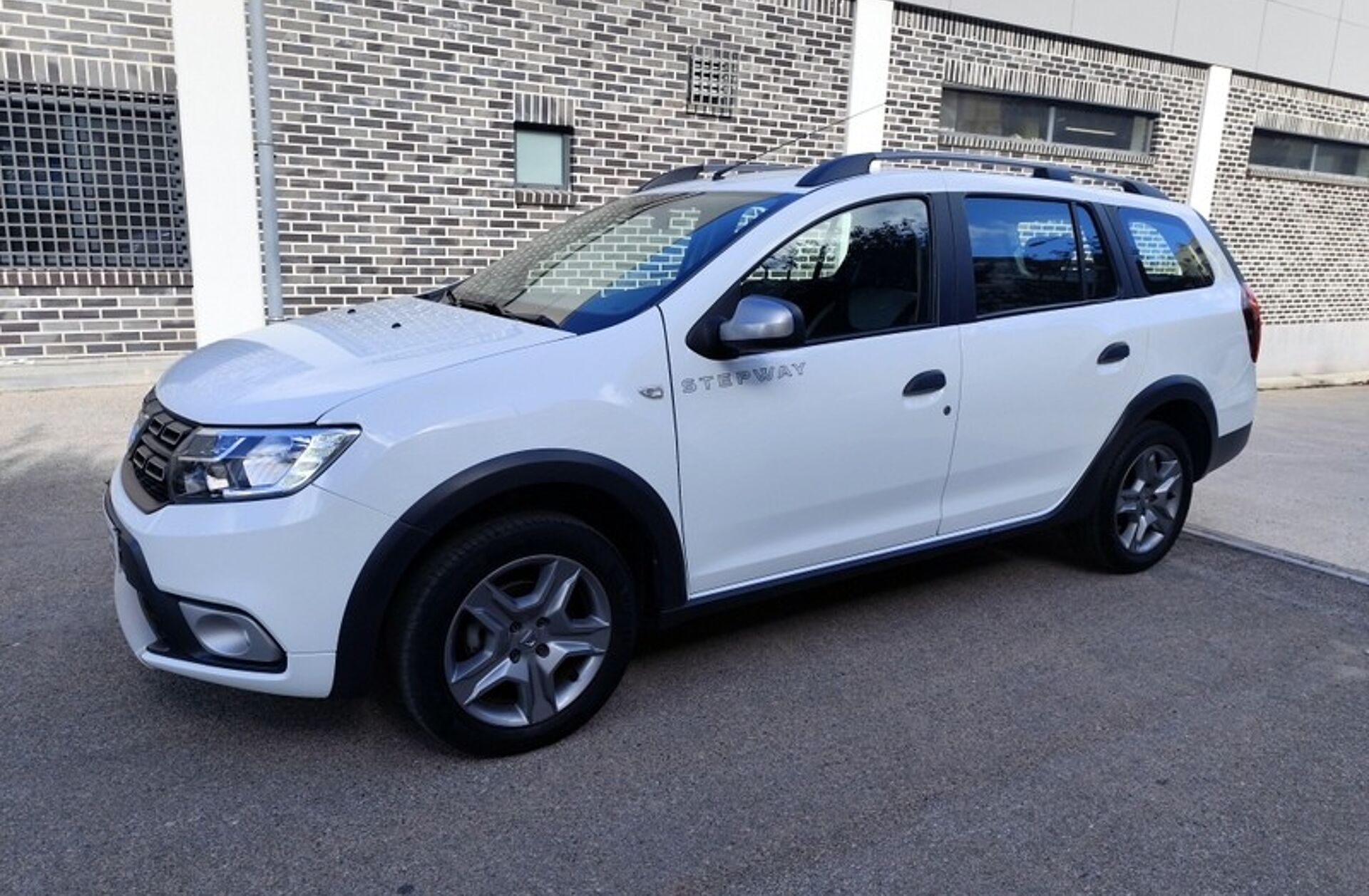 DACIA Logan MCV 1.5 Blue dCi Stepway
