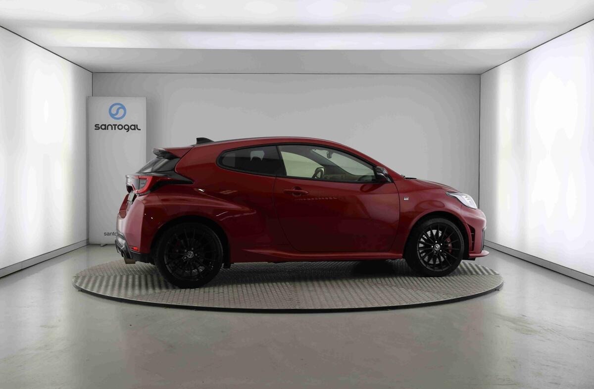TOYOTA Yaris GR 1.6 T Legend T/M