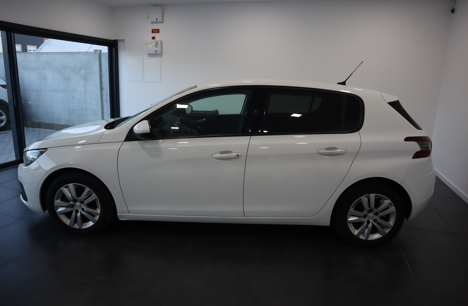 PEUGEOT 308 1.5 BlueHDi Style