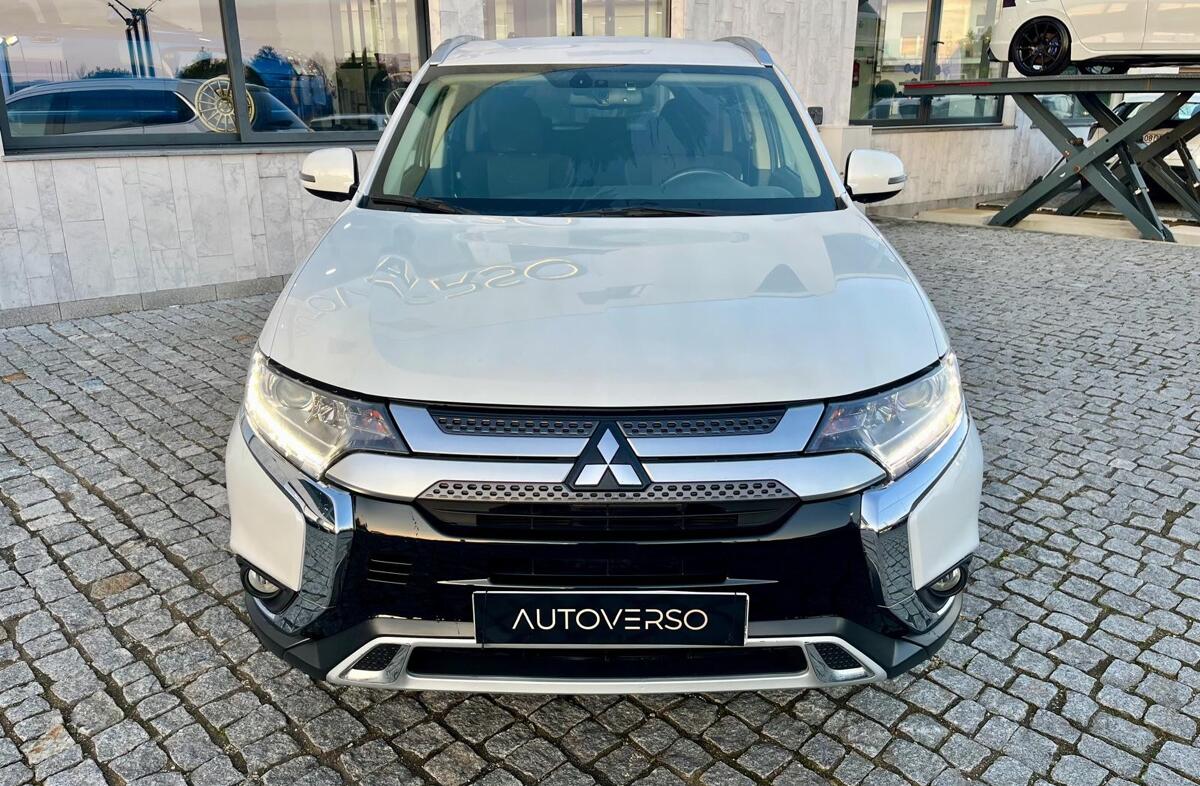 MITSUBISHI Outlander 2.0 Kaiteki CVT