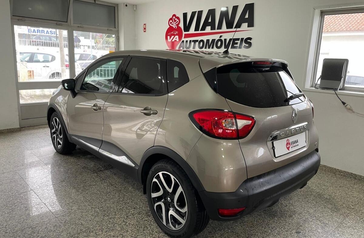 RENAULT Captur 1.5 dCi Exclusive EDC
