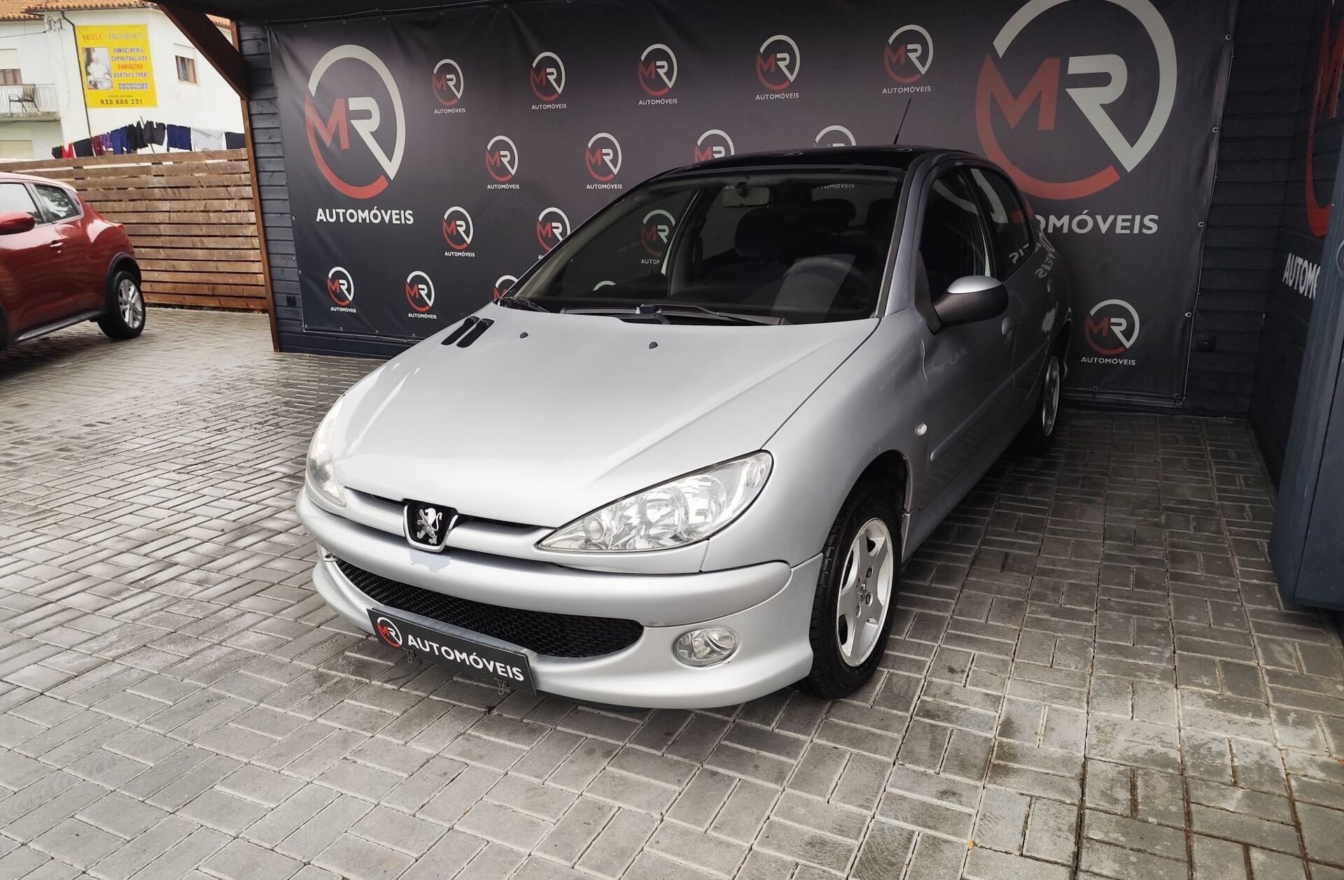 PEUGEOT 206 1.1 Black & Silver