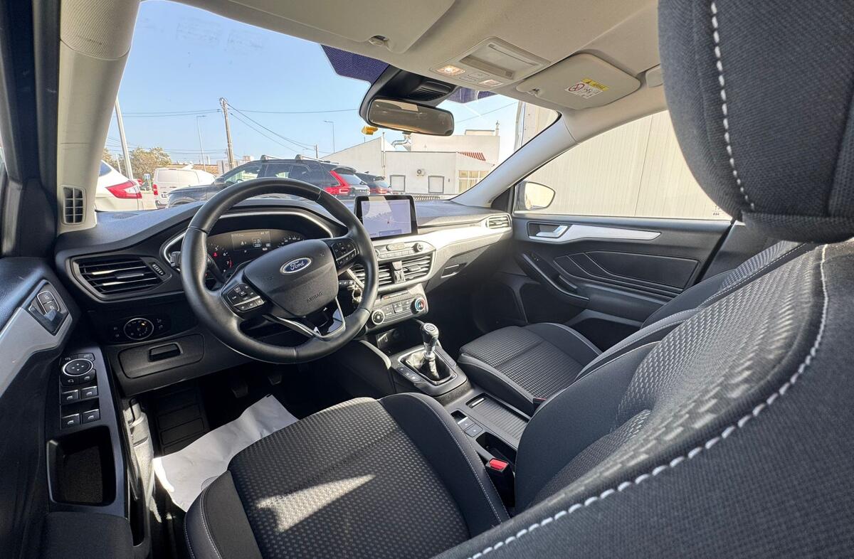 FORD Focus 1.0 EcoBoost Active