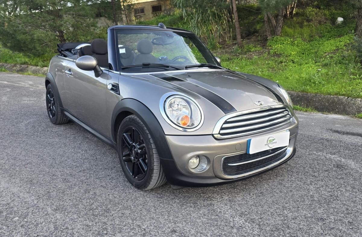 MINI Mini Cooper SD Auto