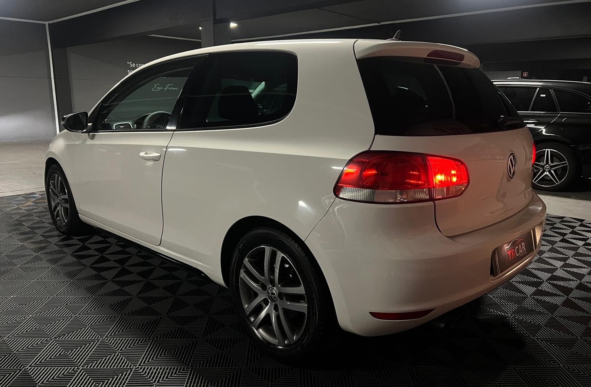 VOLKSWAGEN Golf 2.0 TDi Confortline