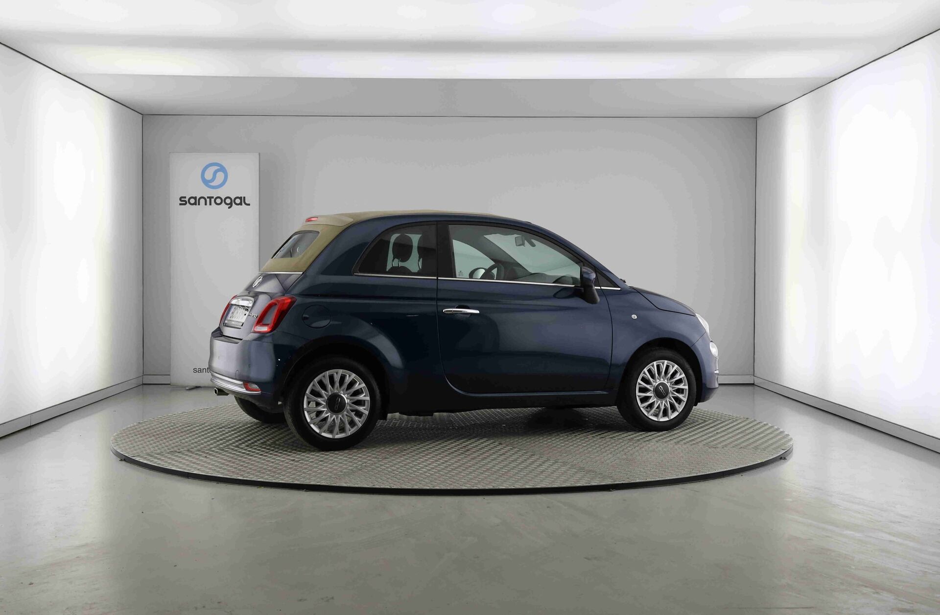 FIAT 500 C 1.0 Hybrid