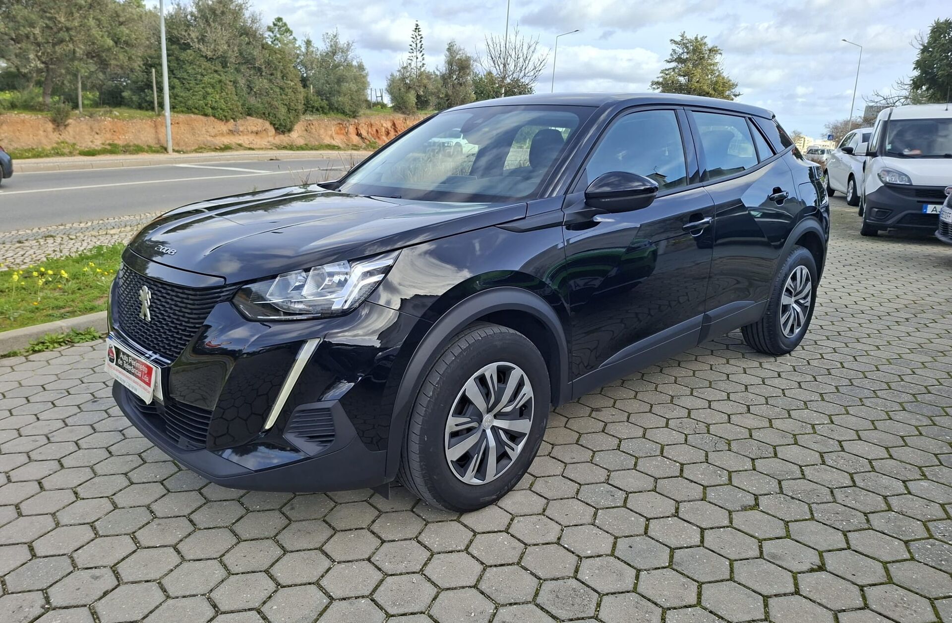 PEUGEOT 2008 1.2 PureTech GT