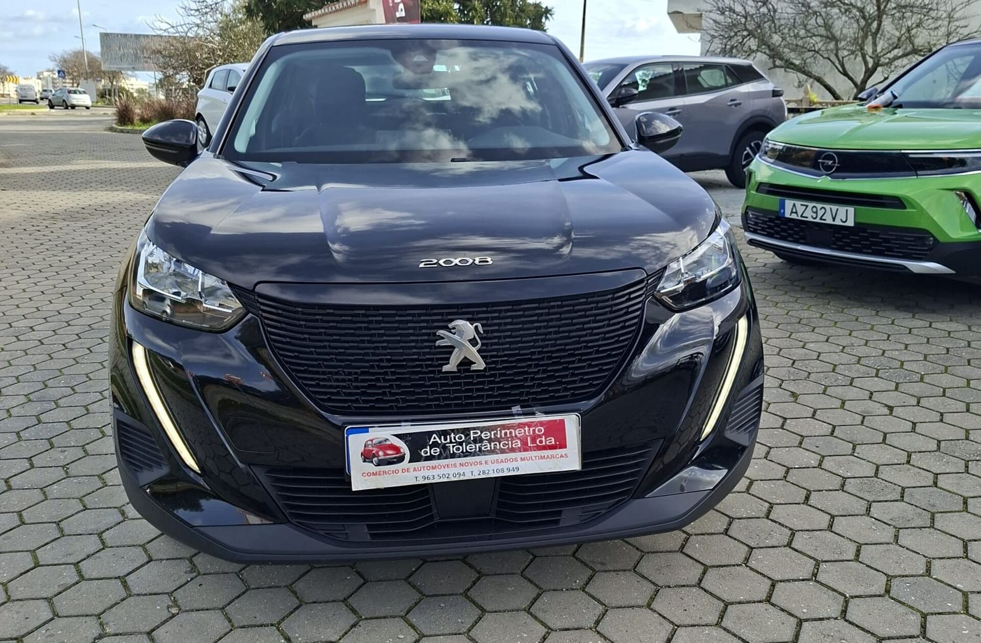 PEUGEOT 2008 1.2 PureTech GT