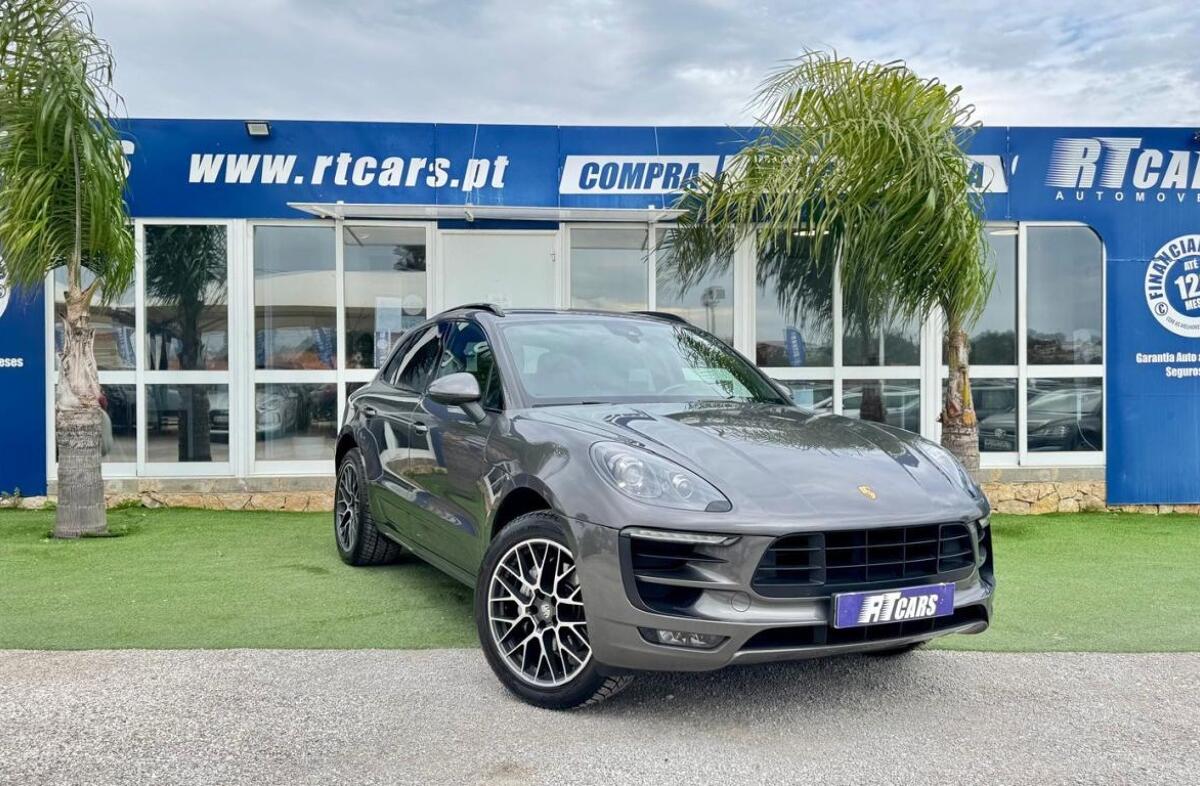 PORSCHE Macan S