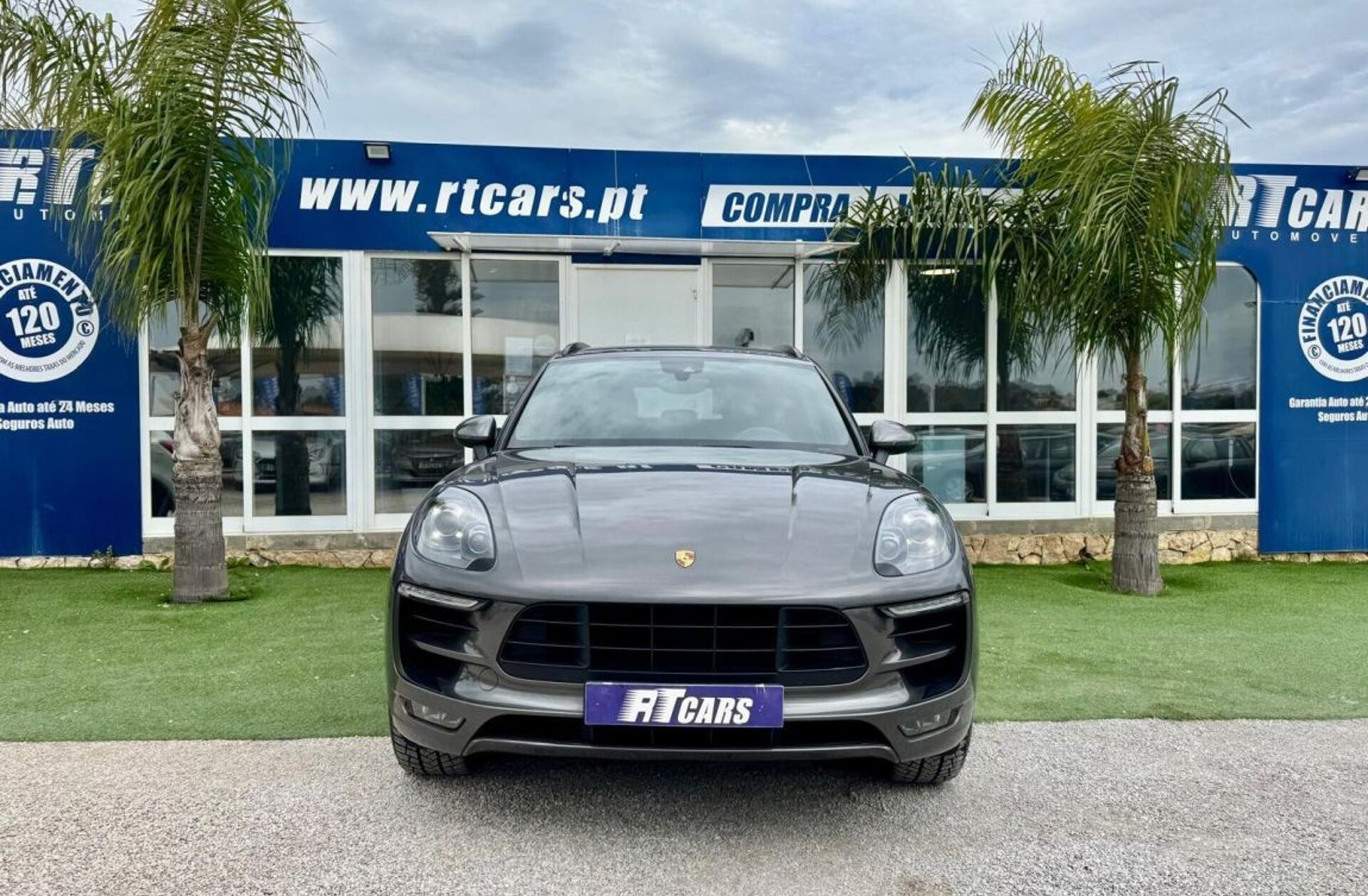PORSCHE Macan S