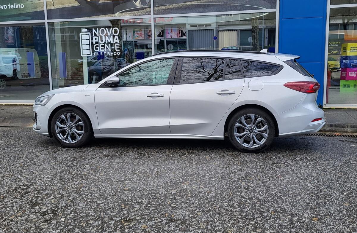 FORD Focus SW 1.0 EcoBoost MHEV ST-Line X
