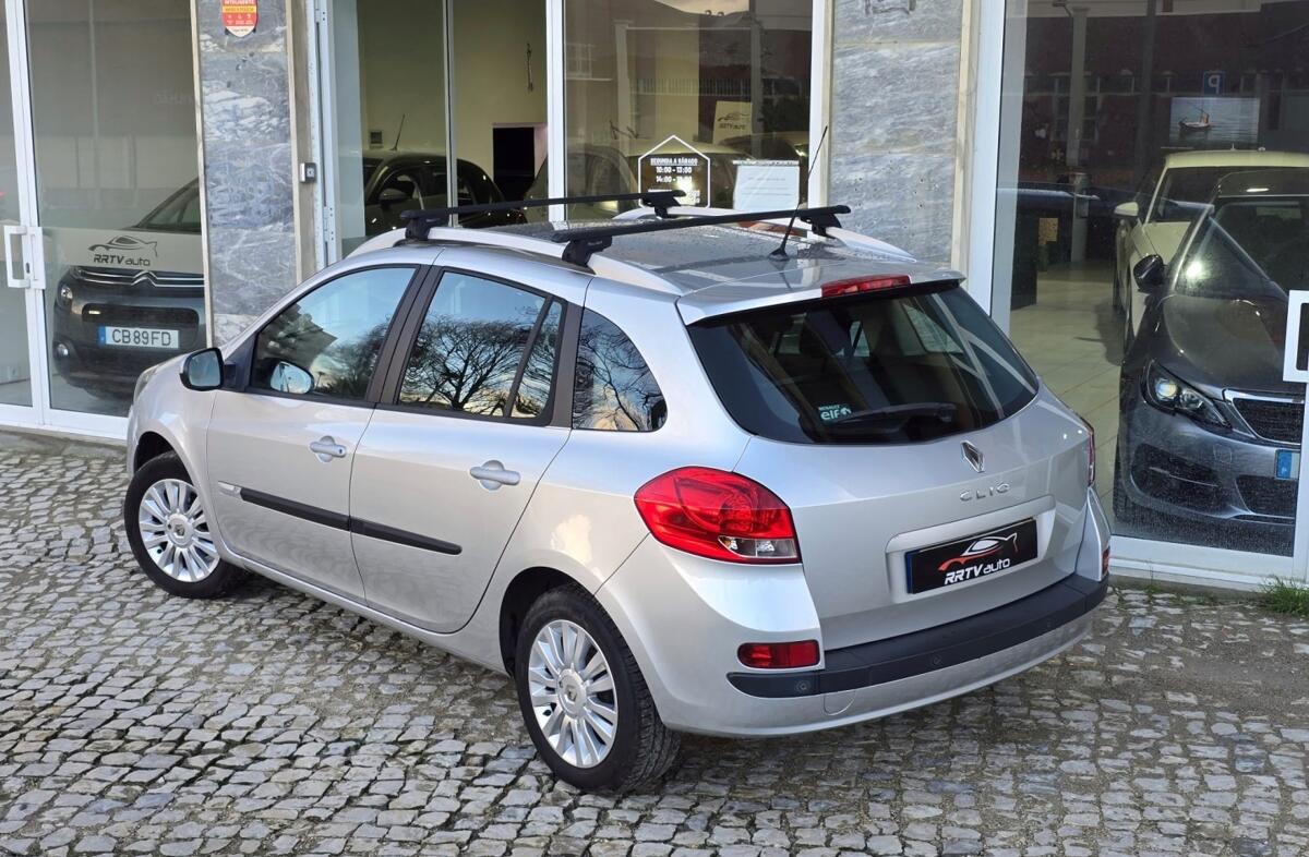 RENAULT Clio Break 1.2 16V Dynamique S