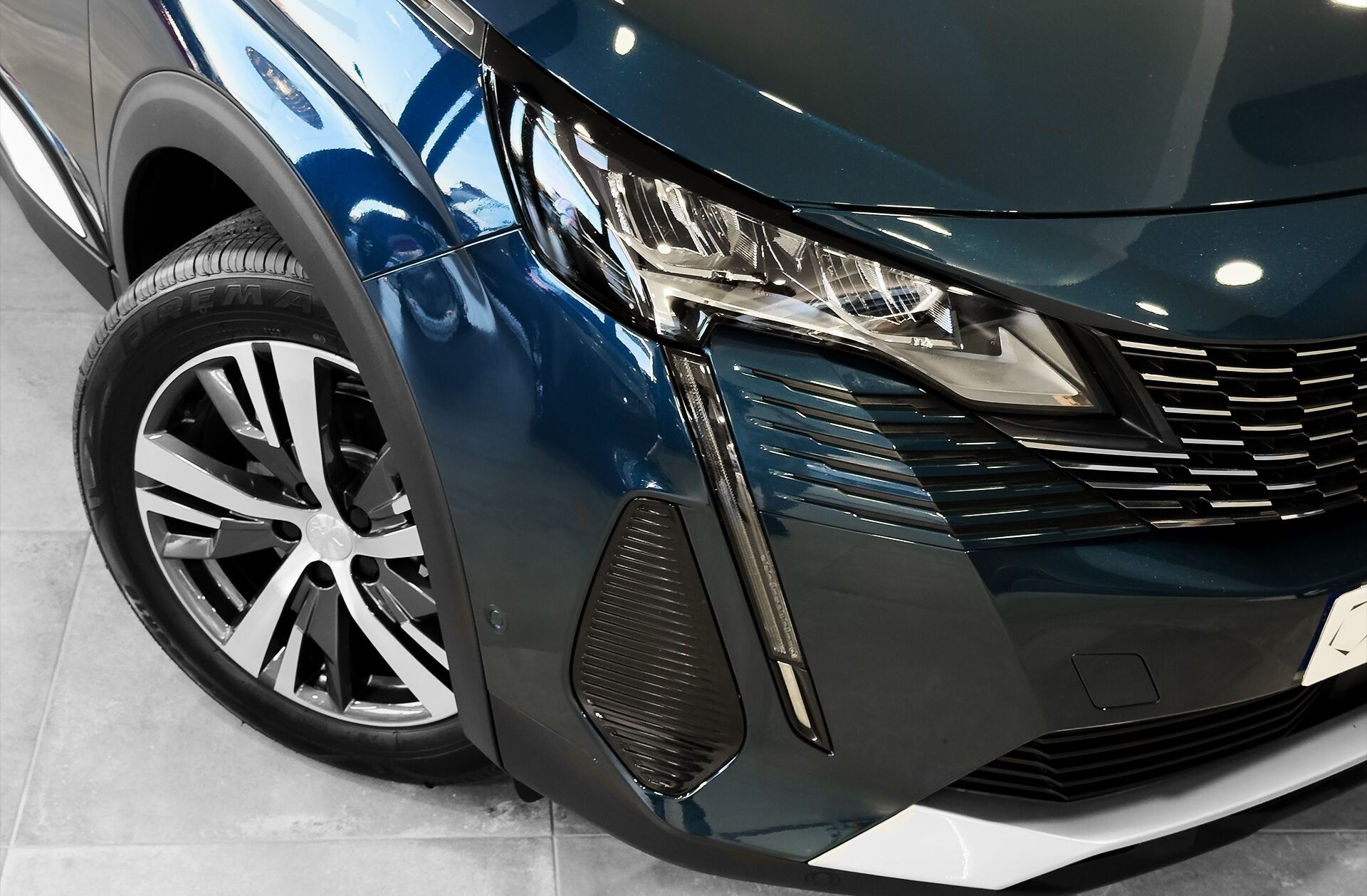 PEUGEOT 3008 1.5 BlueHDi Allure Pack EAT8