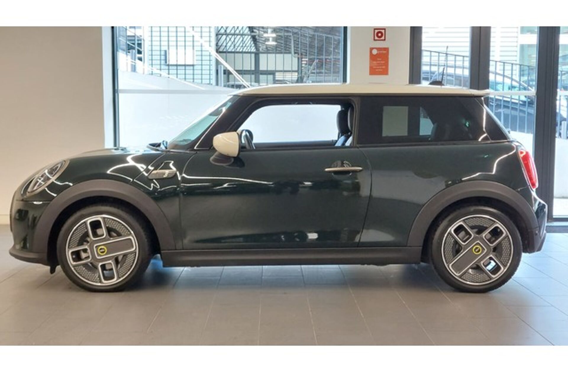 MINI Mini Cooper SE