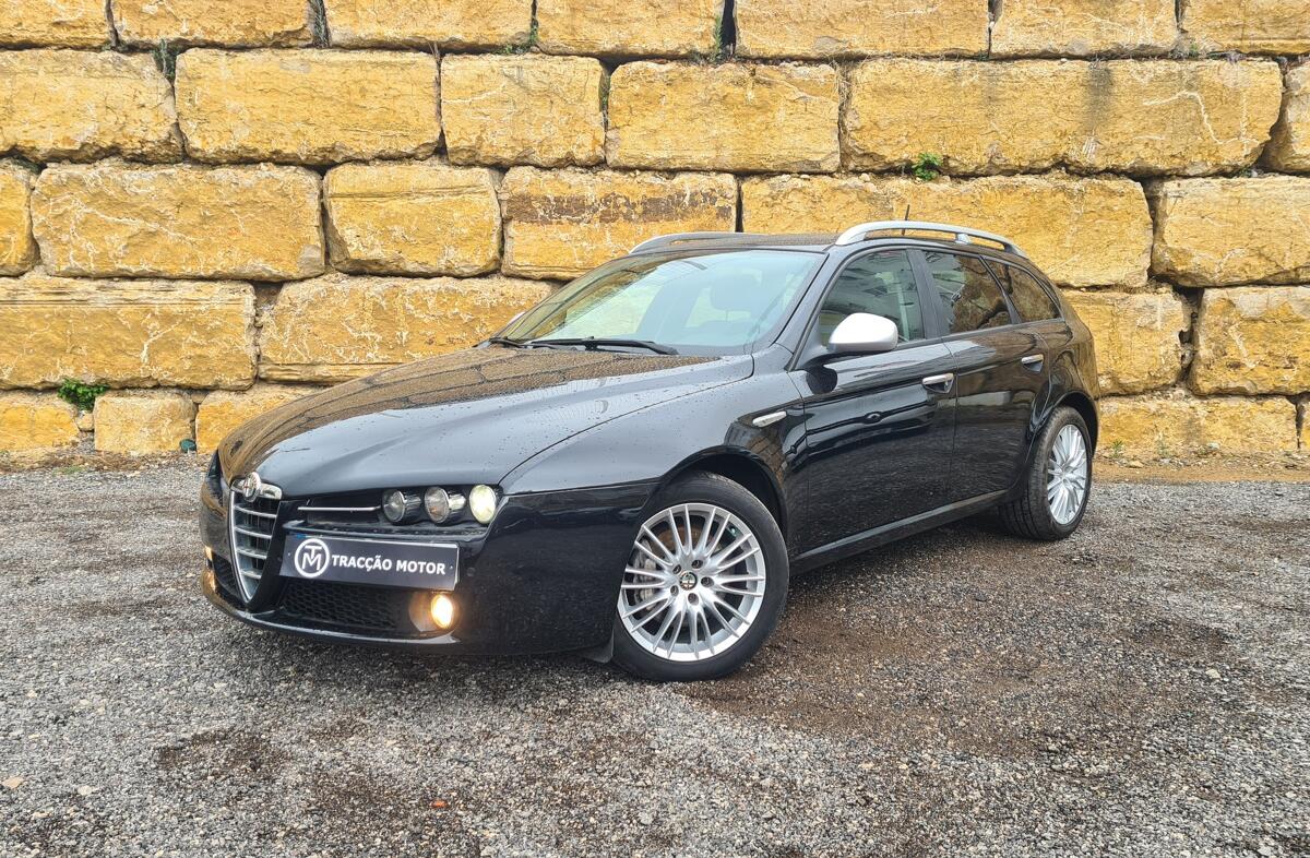 ALFA ROMEO 159 2.0 JTDm Distinctive P.Sport+