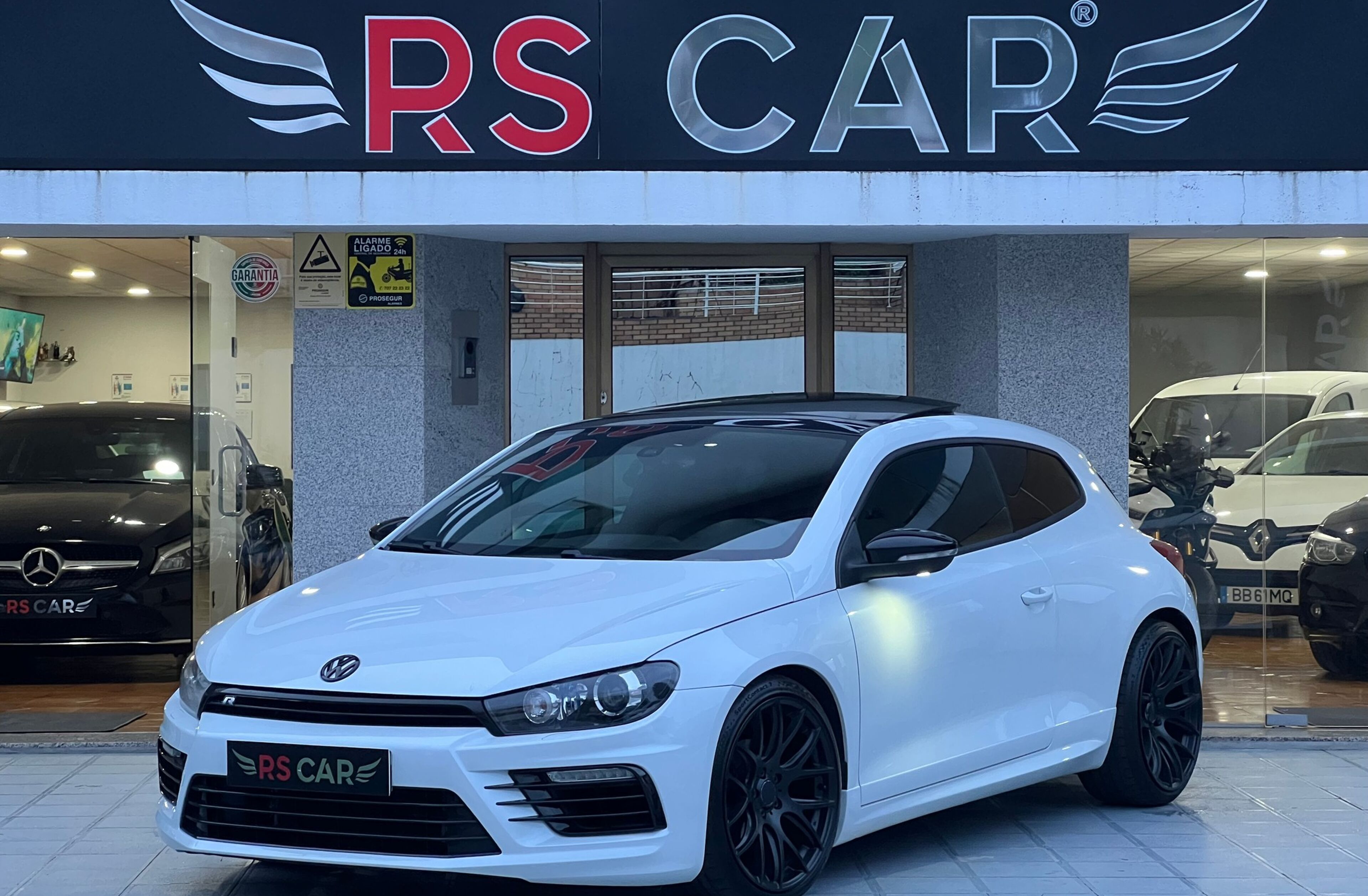 VOLKSWAGEN Scirocco 2.0 TDi R-Line DSG