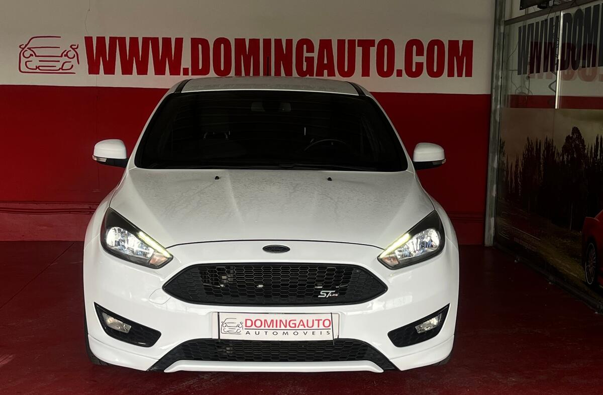 FORD Focus 1.5 TDCi ST-Line DPS