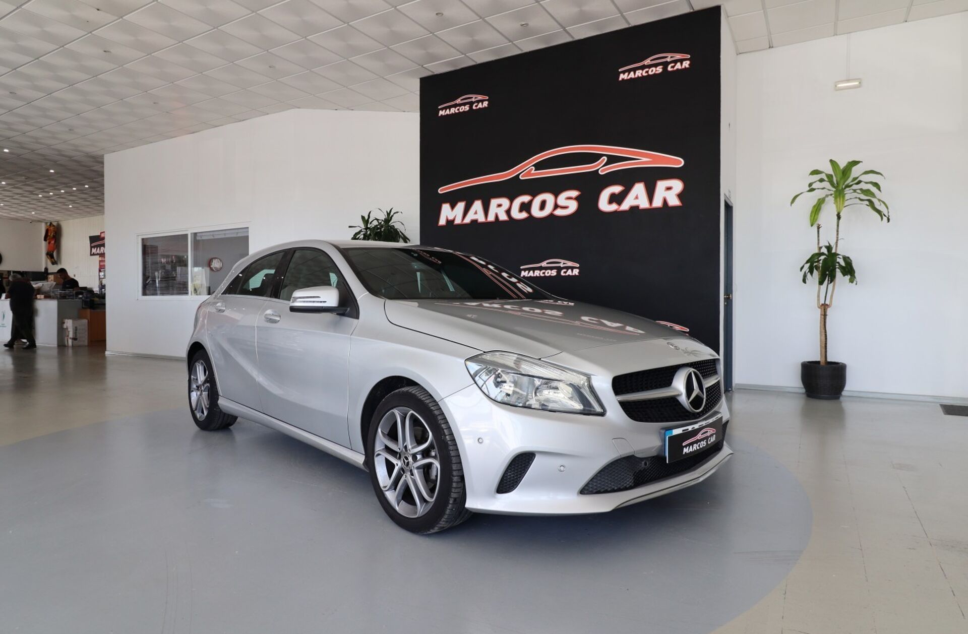 MERCEDES Classe A A 180 d Urban