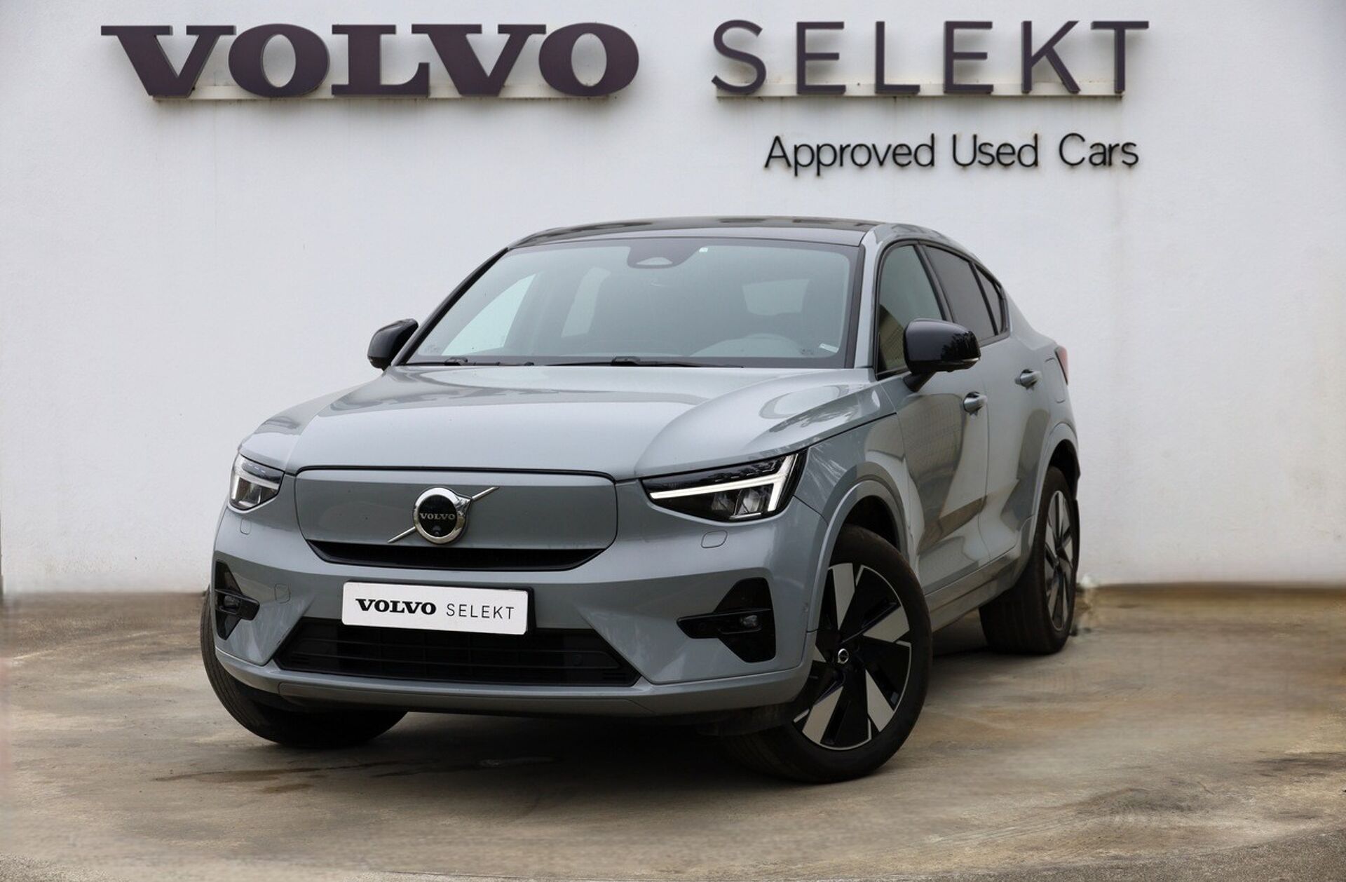 VOLVO C40 Recharge Extended Range Ultimate