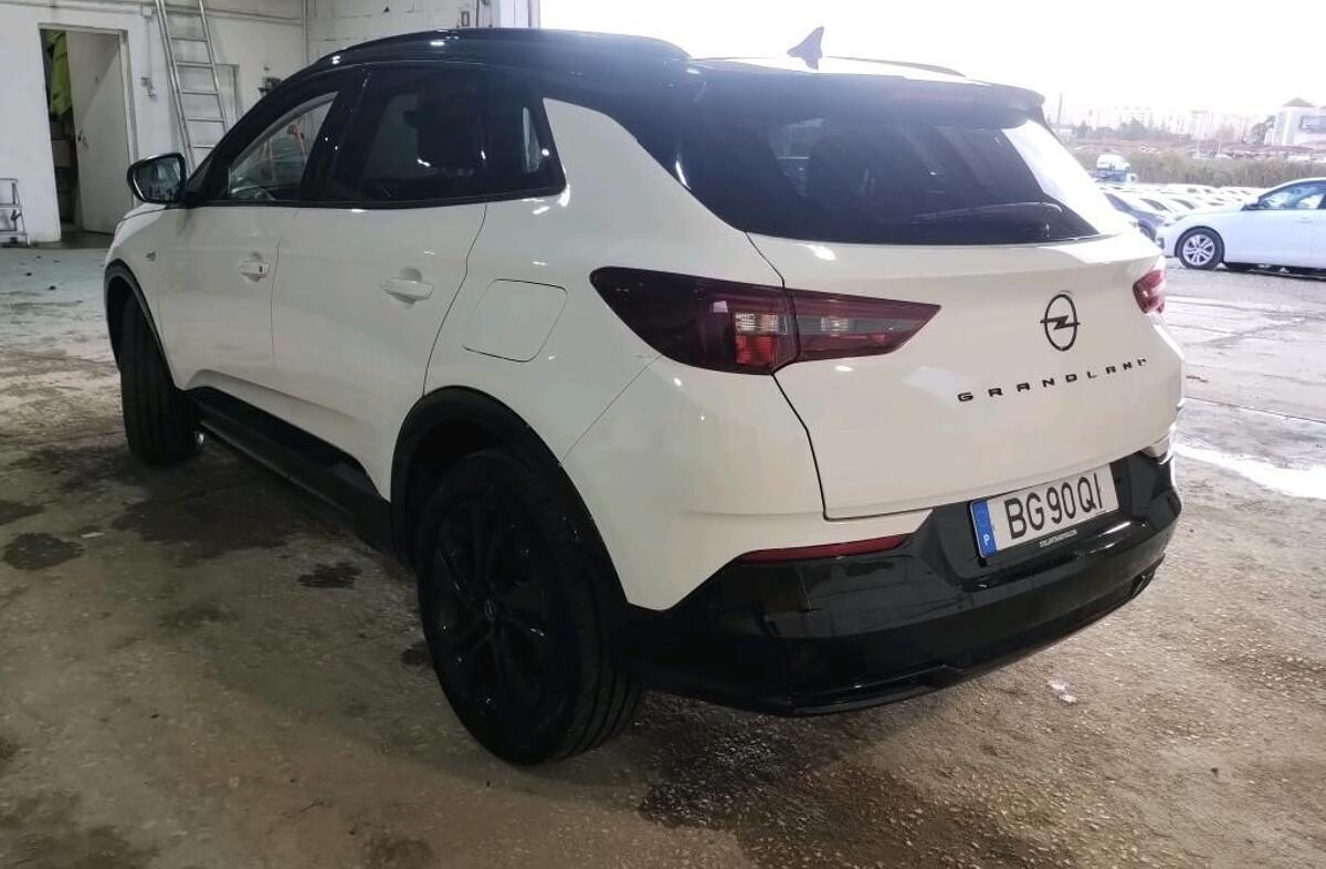 OPEL Grandland 1.6 T PHEV GS