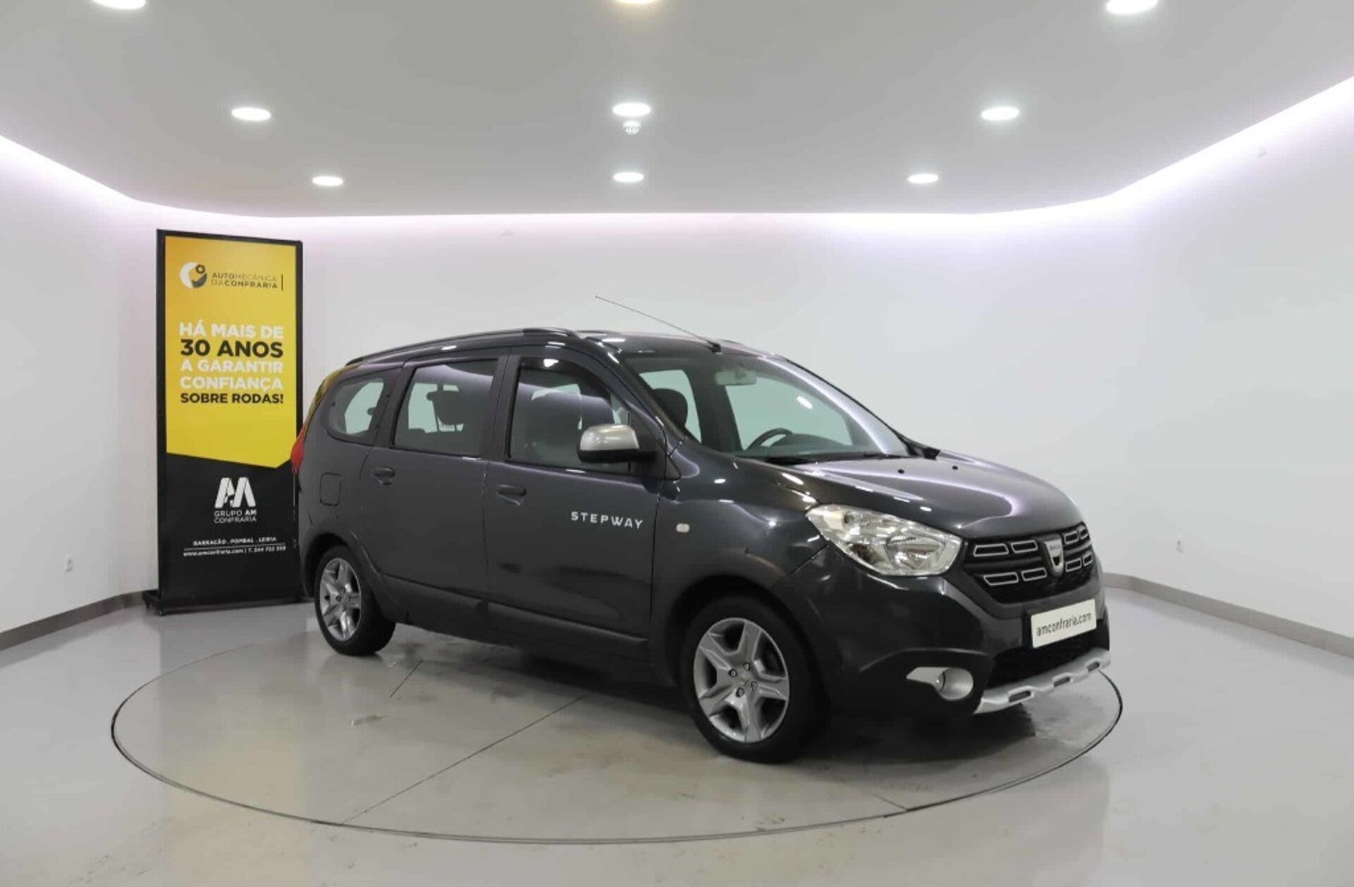 DACIA Lodgy 1.5 BLUE DCI STEPWAY 7L