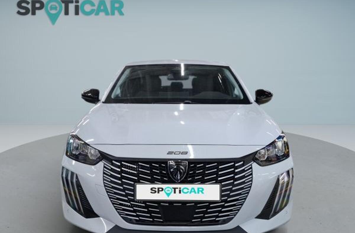PEUGEOT 208 1.2 Hybrid Allure e-DCS6