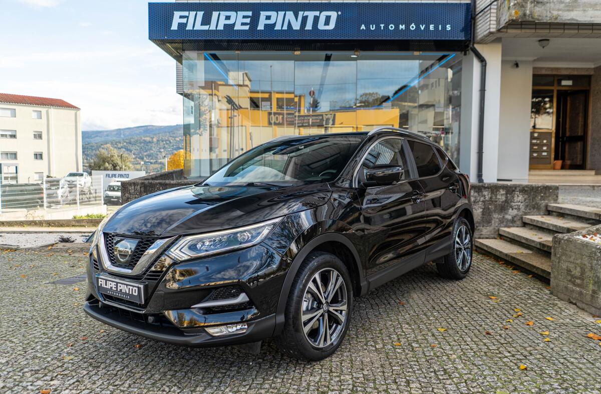 NISSAN Qashqai 1.2 DIG-T N-Connecta