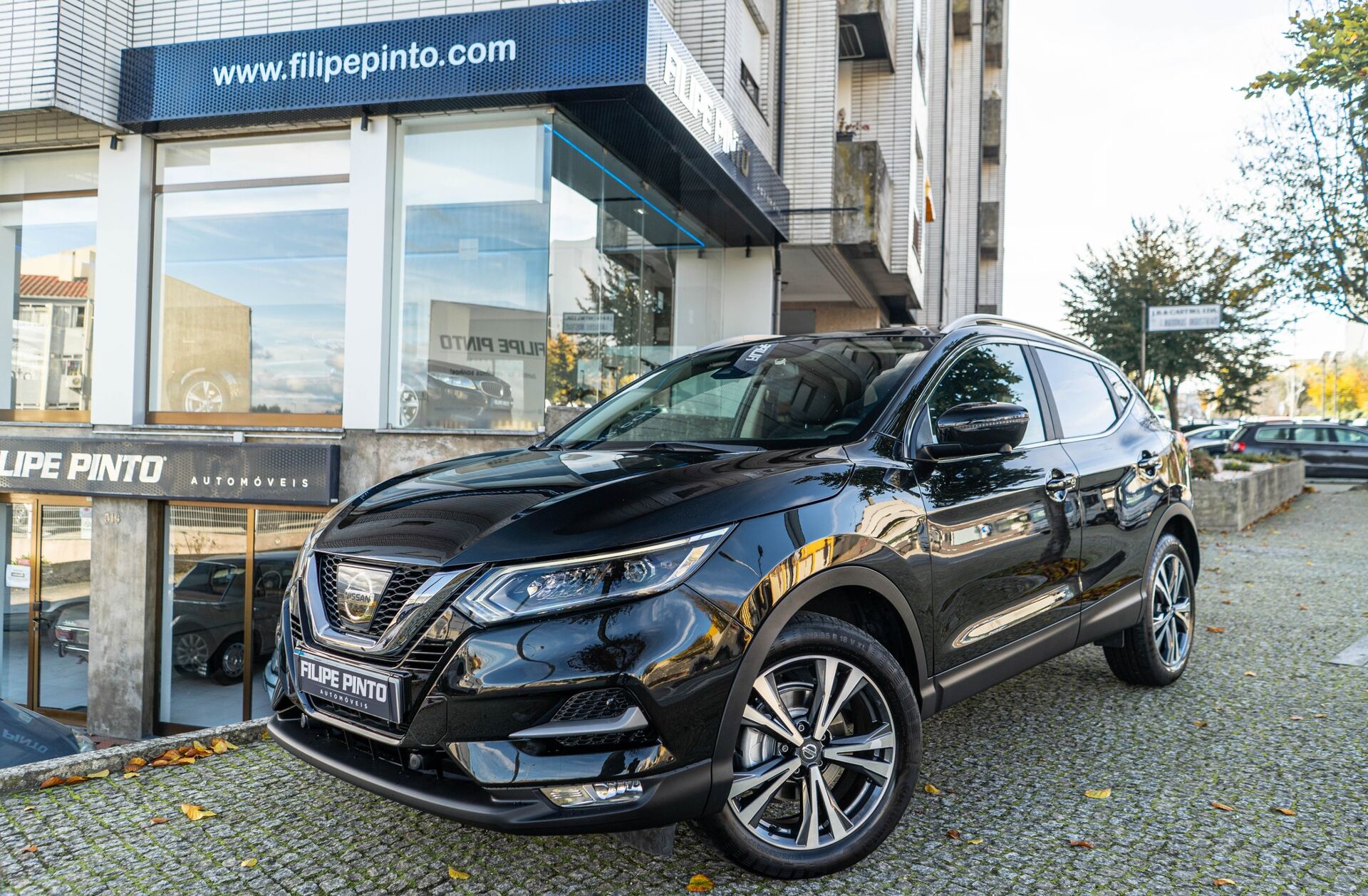NISSAN Qashqai 1.2 DIG-T N-Connecta