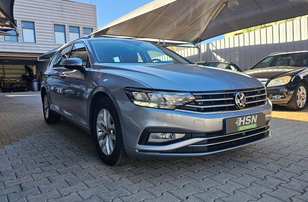VOLKSWAGEN Passat 2.0 TDI Business DSG