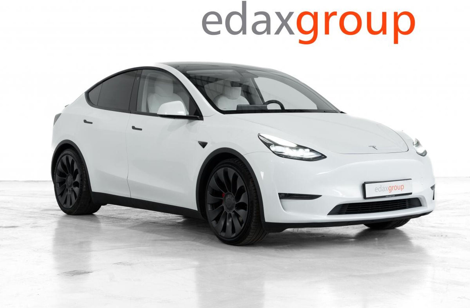 TESLA Model Y Performance Tração Integral