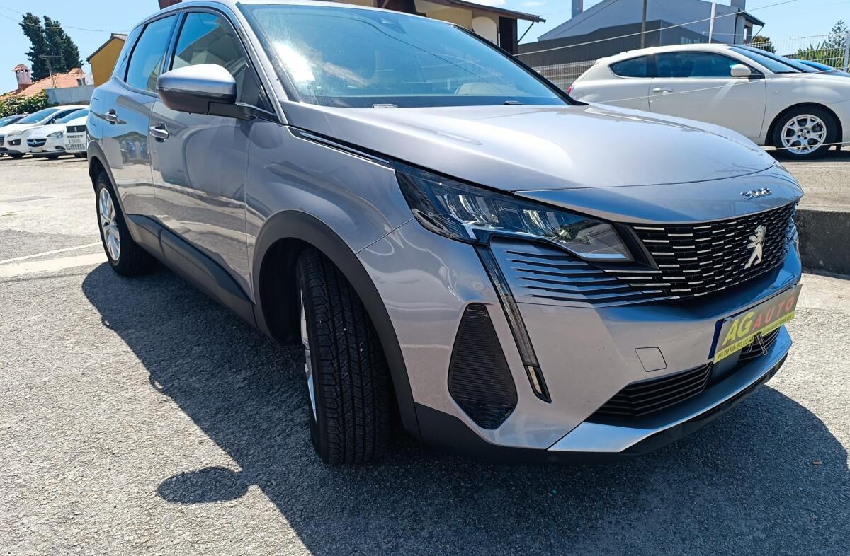 PEUGEOT 3008 1.5 BlueHDi Active Pack