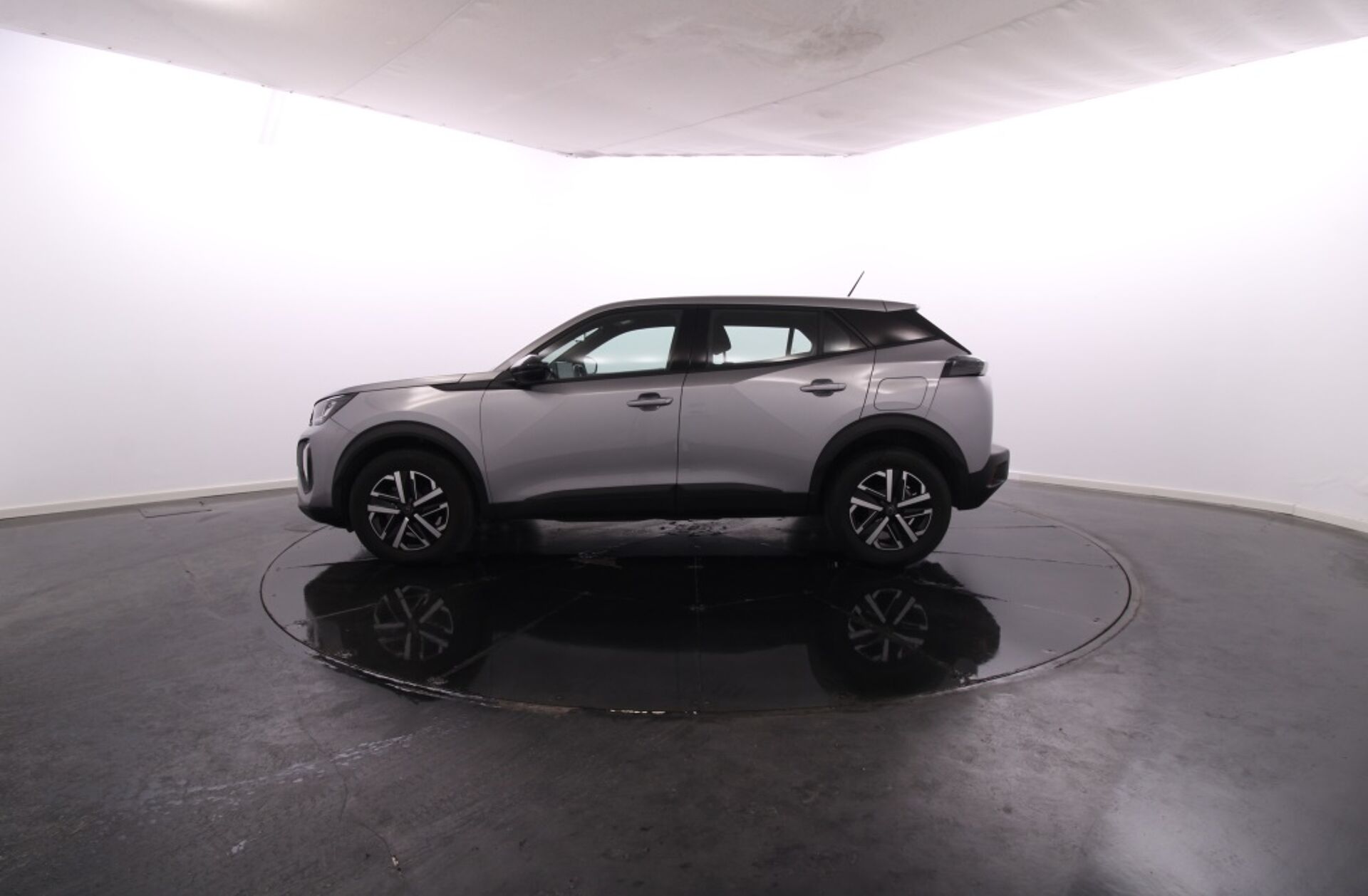 PEUGEOT 2008 1.2 PureTech Active