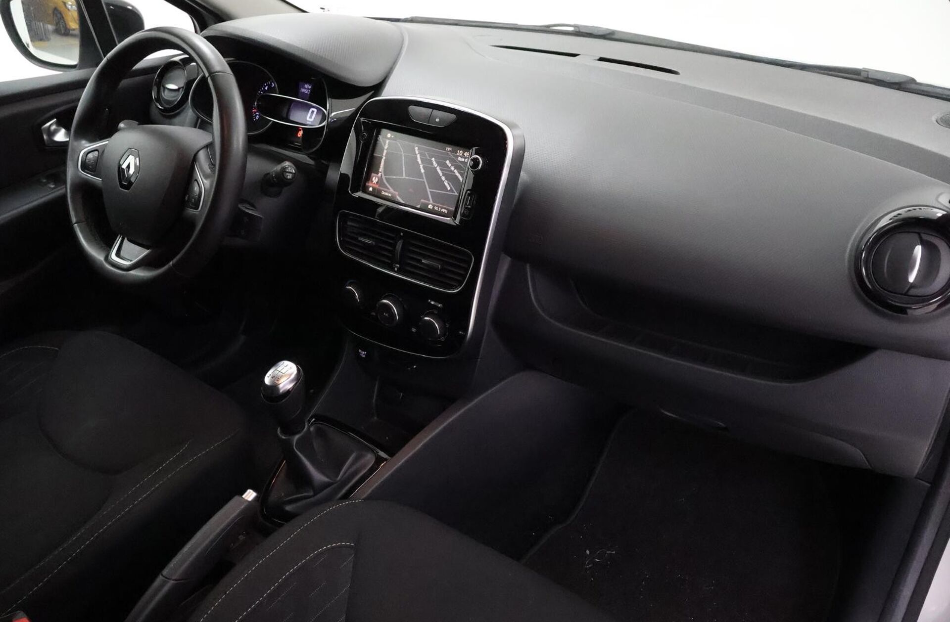 RENAULT Clio 1.0 TCe Limited