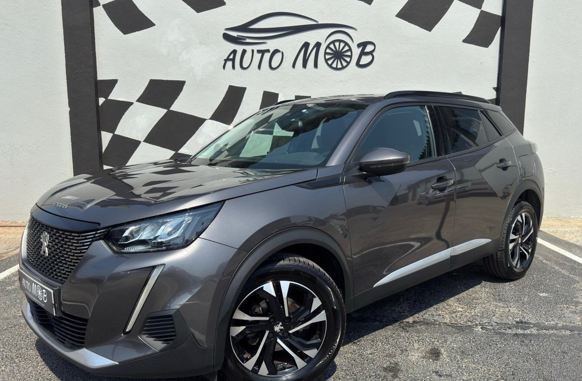 PEUGEOT 2008 1.2 PureTech Allure EAT8