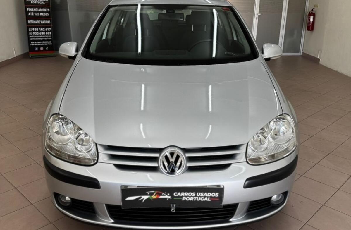 VOLKSWAGEN Golf 1.9 TDi Confortline DSG