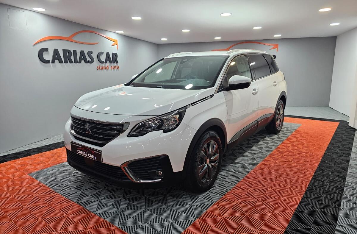 PEUGEOT 5008 1.5 BlueHDi Allure EAT8