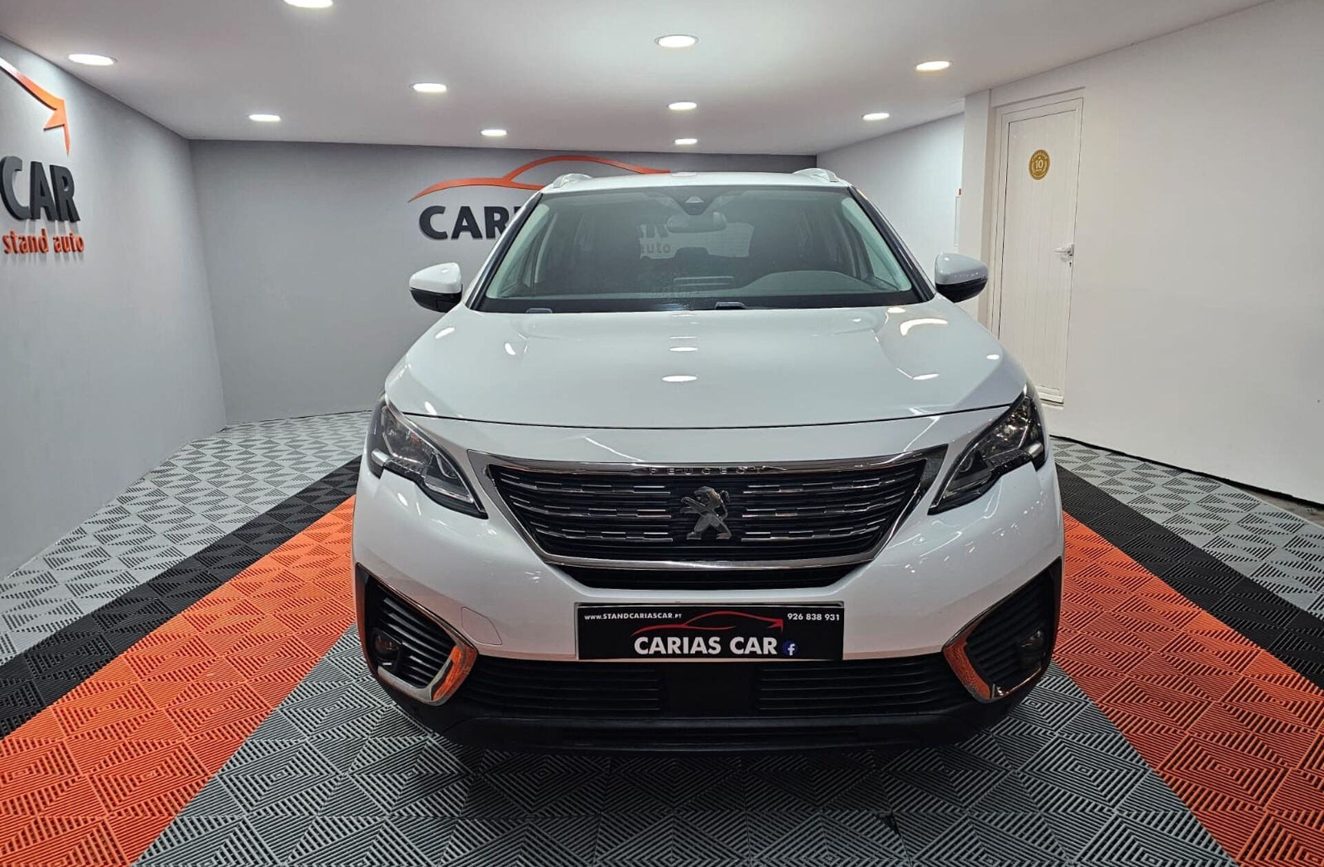 PEUGEOT 5008 1.5 BlueHDi Allure EAT8