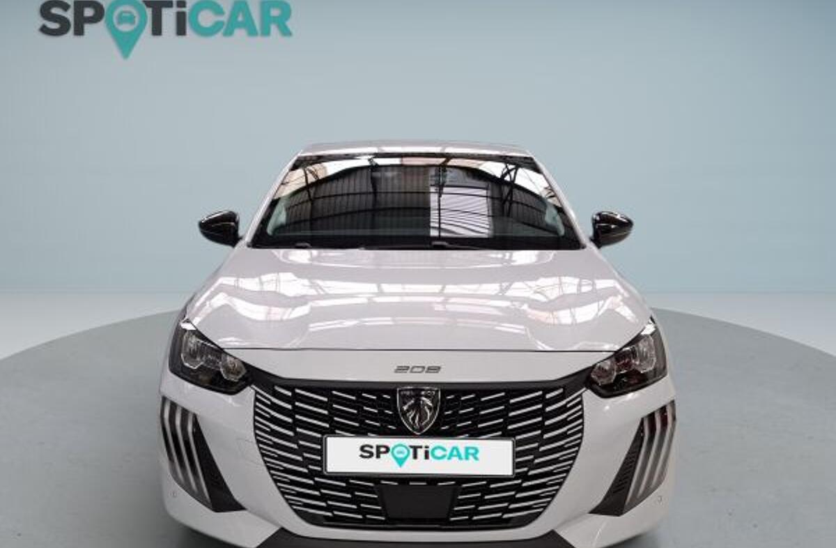 PEUGEOT 208 1.2 Hybrid Allure e-DCS6