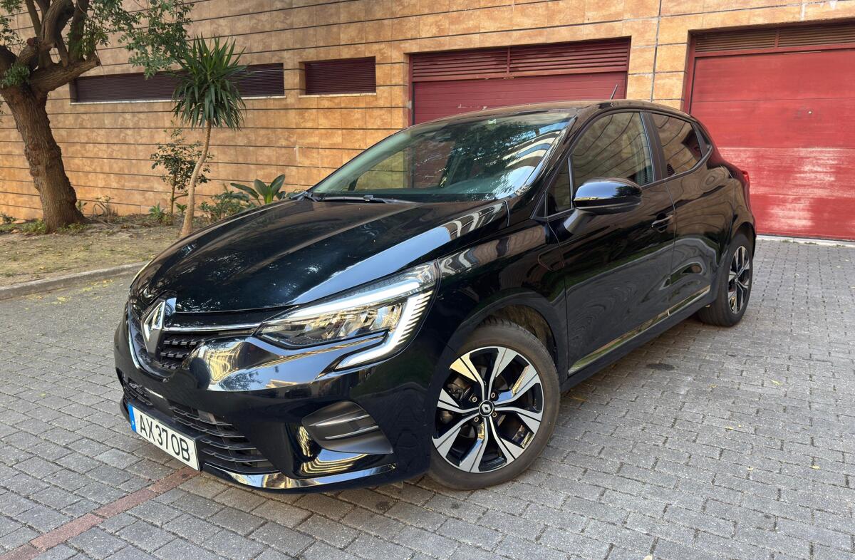 RENAULT Clio 1.0 TCe Techno