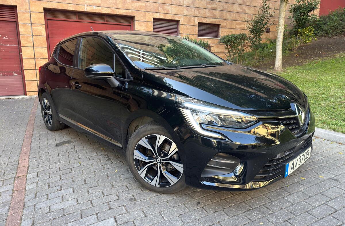 RENAULT Clio 1.0 TCe Techno