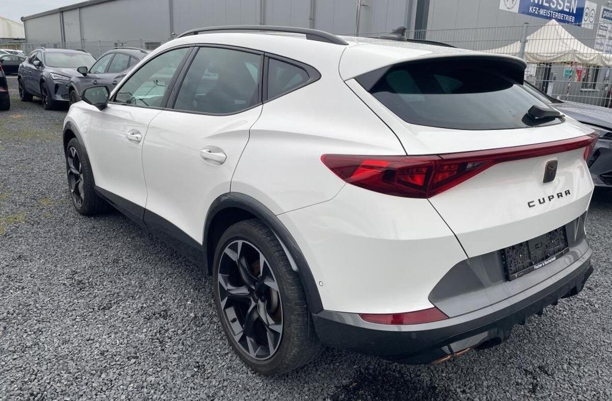 CUPRA Formentor 1.4 e-Hybrid Cupra DSG VZ